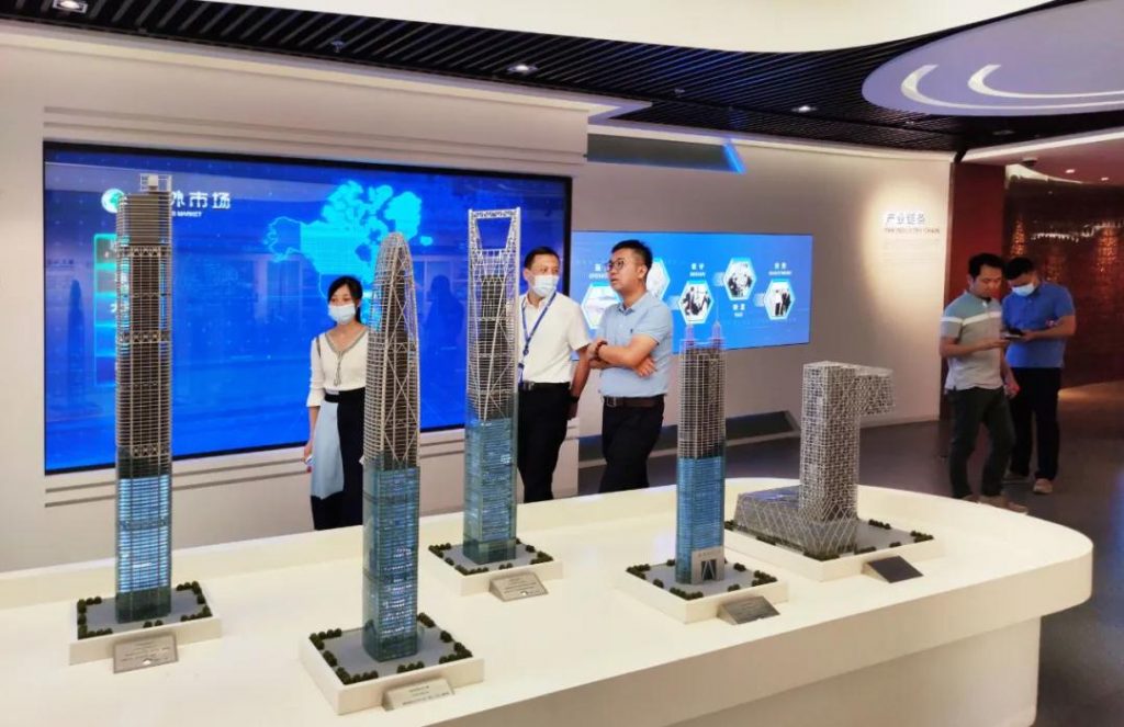 巖星專題 | 廣東工業設計城領導蒞臨深圳參觀深圳優秀企業博物館插圖(8)