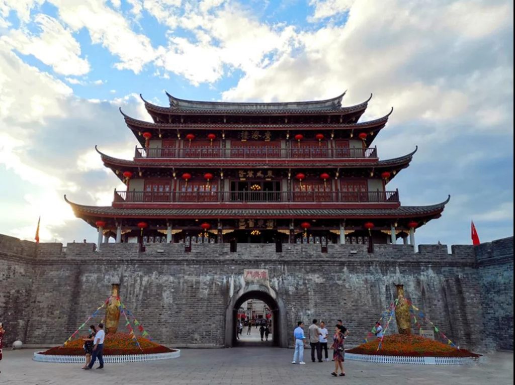 巖星特刊 | 粵東第一行，習(xí)大大為何踏訪這座古城插圖(1)